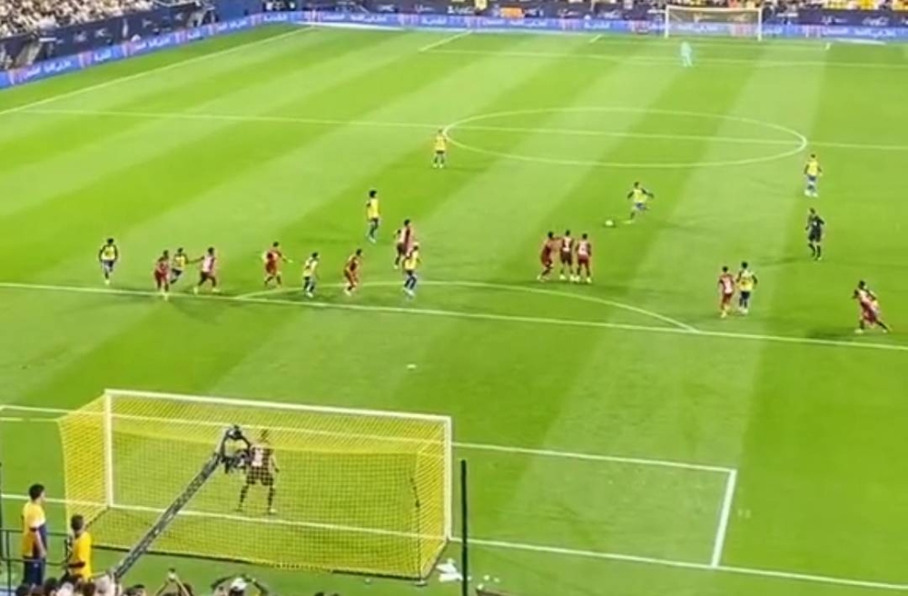 شاهد.. هدف كريستيانو رونالدو "القذيفة" في مرمى أبها