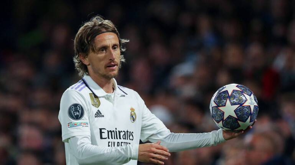 نادي سعودي يقدم عرضًا مغريًا لـ"مودريتش" .. والكشف عن قيمته المالية!