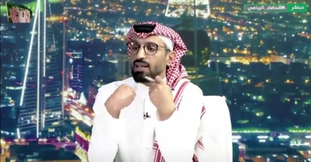 شاهد.. الشهري : أي عضو ذهبي ينشر غسيل ناديه ليسجل أنه زعلان "رأي لا أحبذه" .. و "مسلي آل معمر" في وضع لا يحسد عليه !