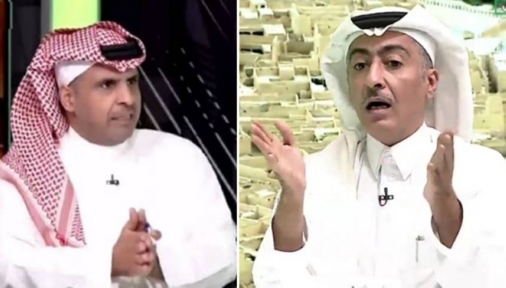 شاهد.. ماجد المنيع لـ بندر الدبيخي: ضربني وبكى سبقني واشتكى
