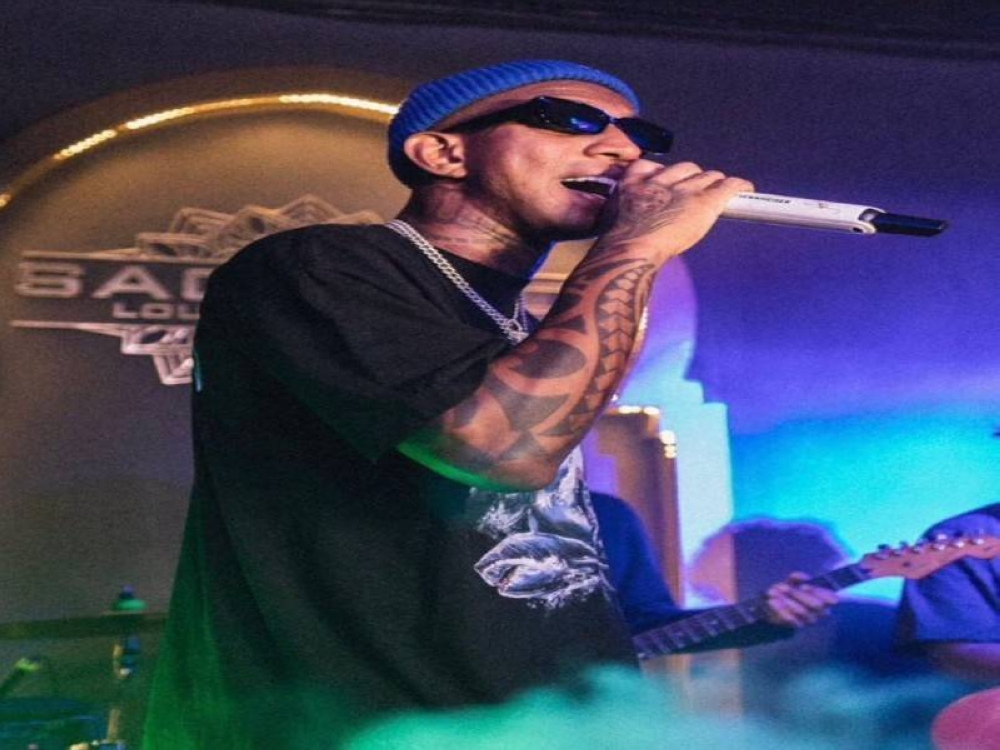 لاعب النصر "تاليسكا" يستعد لإقامة 4 حفلات غنائية في البرتغال