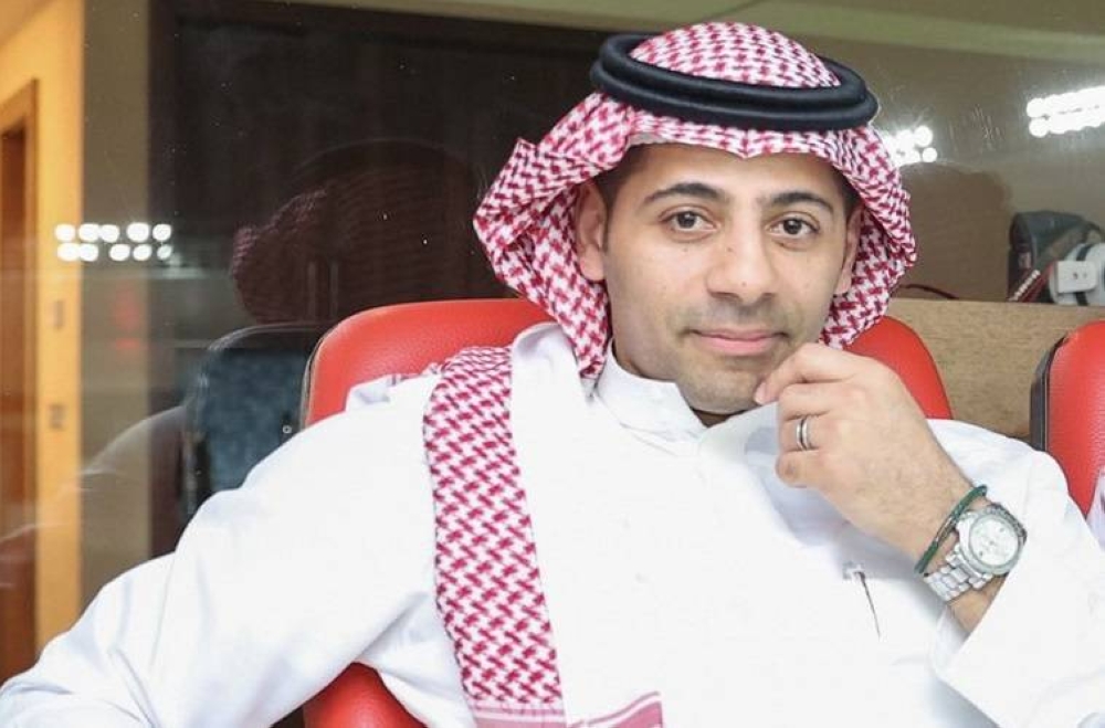 "الجاسم" ينتقد قناة رياضية: محللينكم فشلوا في تقييم تاريخ الأهلي!