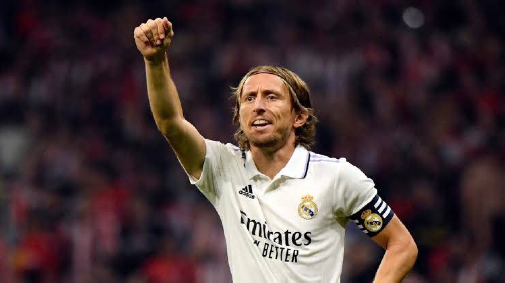 أول تعليق من لوكا مودريتش على انتقاله للعب في المملكة