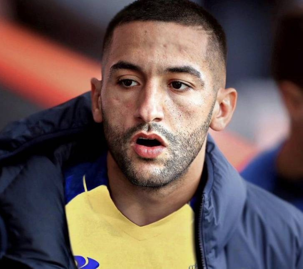 راتبه ومدة عقده.. الكشف عن تفاصيل صفقة حكيم زياش مع النصر