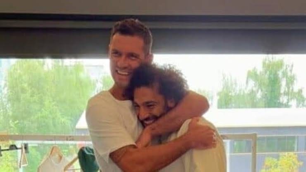 شاهد.. صلاح يلتقي صديقه المقرب ديان لوفرين لأول مرة بعد 3 سنوات