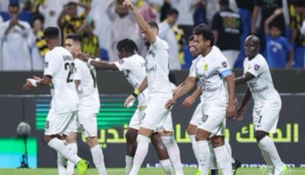 شاهد.. ثنائية بنزيما وحمد الله تقود الاتحاد للفوز على الترجي في البطولة العربية