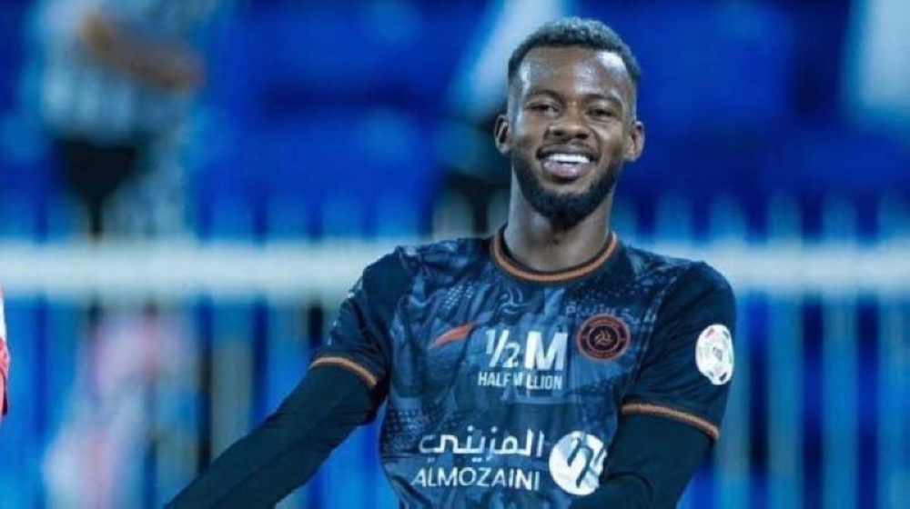 تفاصيل عرض الهلال الضخم للتعاقد مع لاعب الشباب حسان تمبكتي