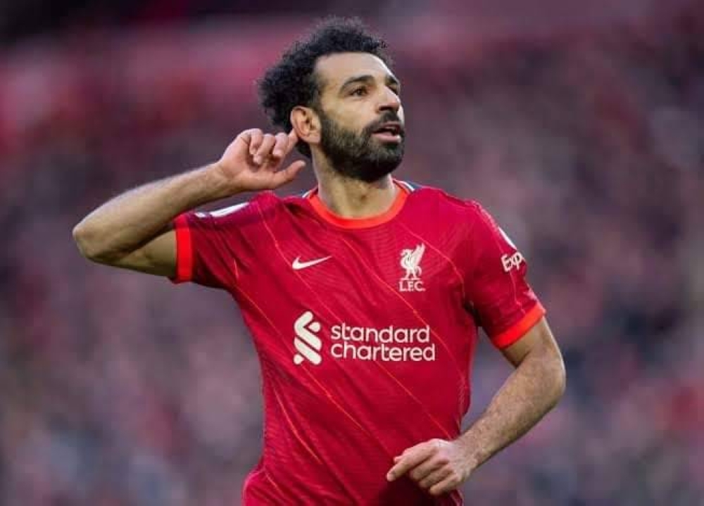 ليفربول الإنجليزي يرد على أنباء رحيل محمد صلاح لنادي الاتحاد 