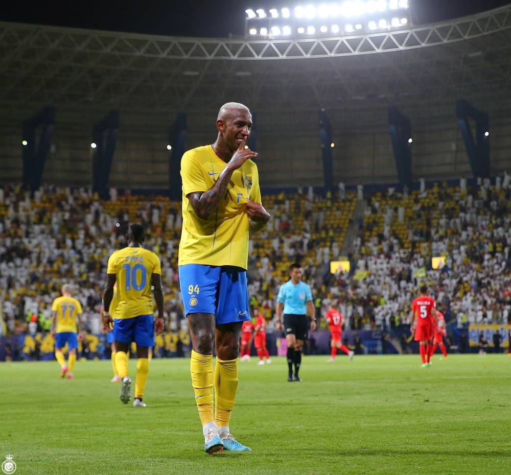 النصر يكشف تفاصيل إصابة رباعي الفريق.. ويعلن مدة غياب تاليسكا ومادو