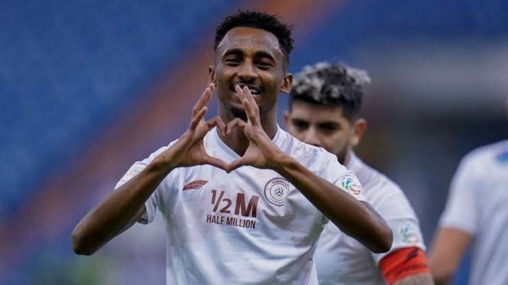 متعب الحربي يصدم جماهير الهلال والنصر والأهلي ويتخذ هذا القرار