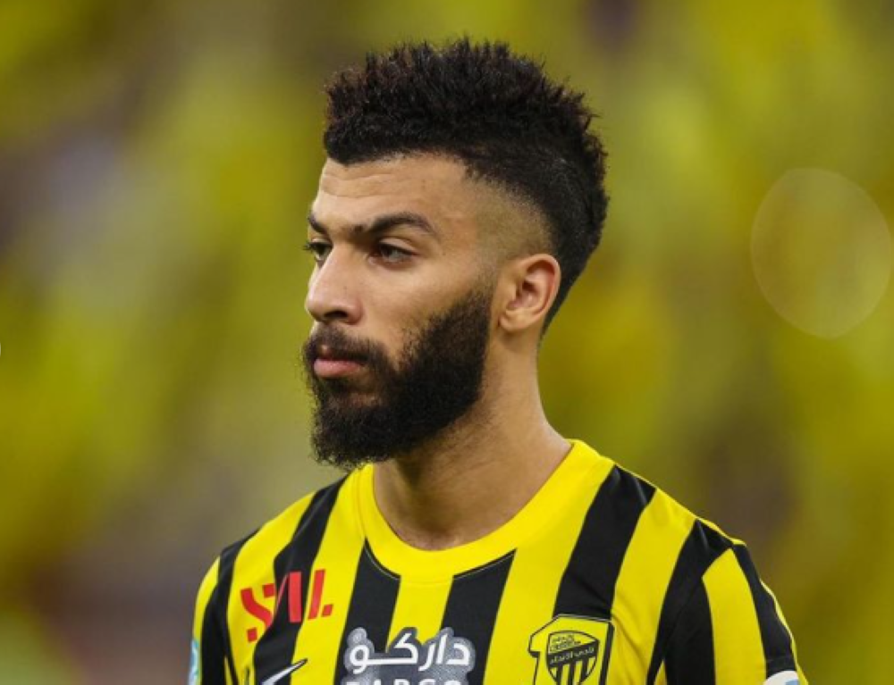 أول تعليق لـ "عبدالرحمن العبود" على أزمته مع نادي الاتحاد وانتهاء فترة الانتقالات الصيفية!