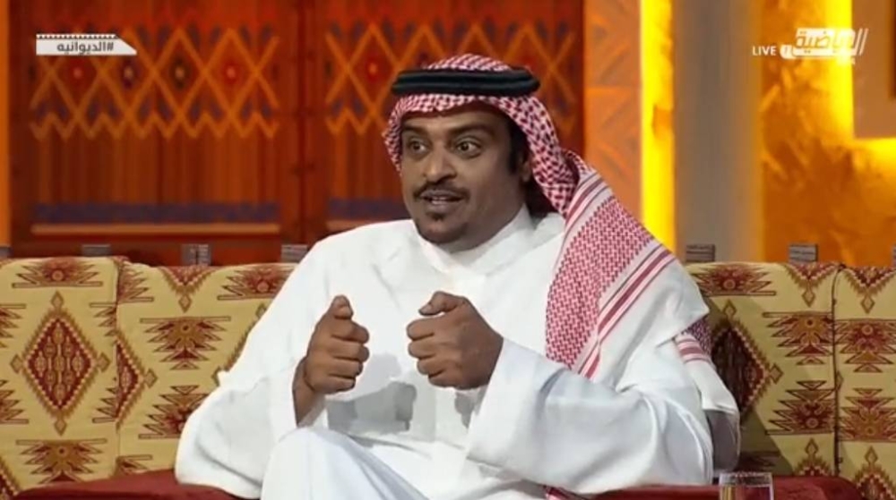 بالفيديو.. فواز الشريف يتغنى بـ"كريستيانو رونالدو" ويضرب مثال بـ"البلايستيشن"!