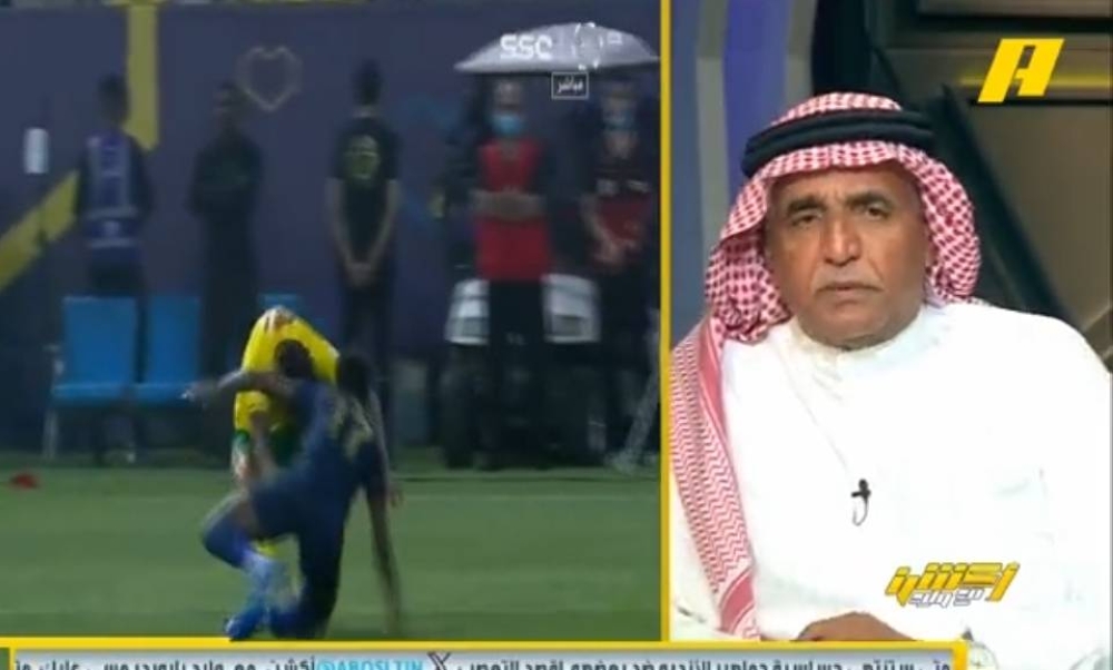 بالفيديو.. محمد فودة يكشف تفاصيل أخطاء مؤثرة ارتكبها حكم مباراة النصر والخليج!