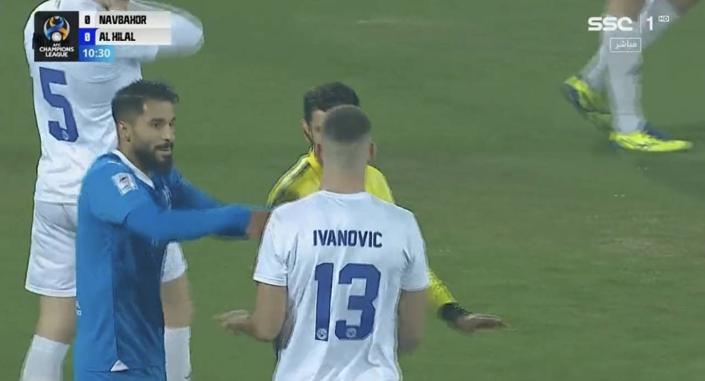 شاهد.. ركلة الجزاء المحتسبة للهلال أمام نافباخور الأوزبكي