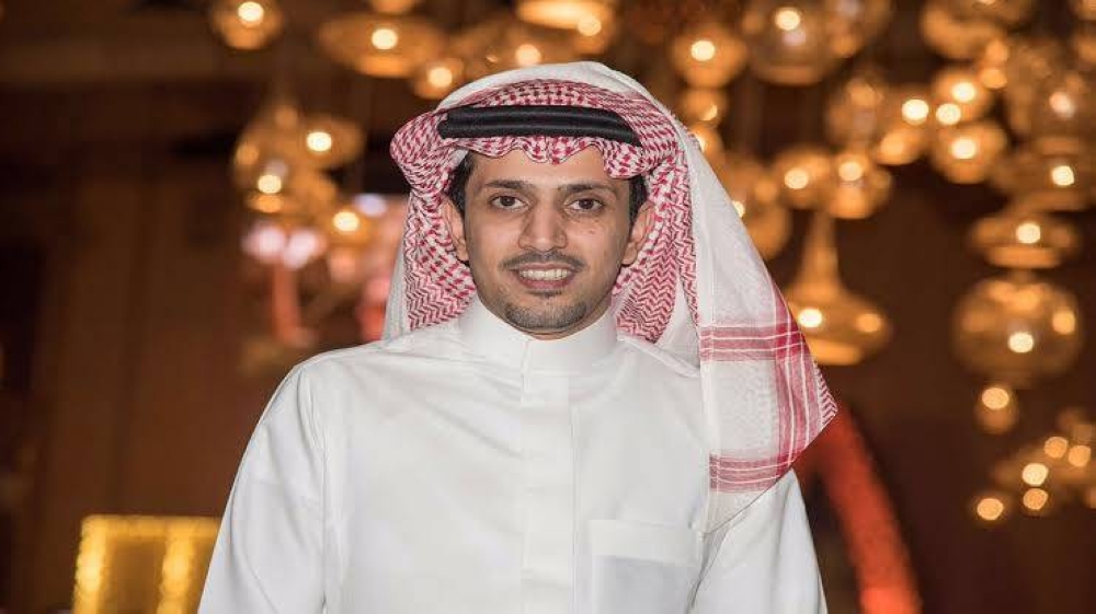 الزلال ينشر فيديو من ديربي النصر والهلال ويعلق: "معظمهم صياح وضجيج على هذه الحالة"