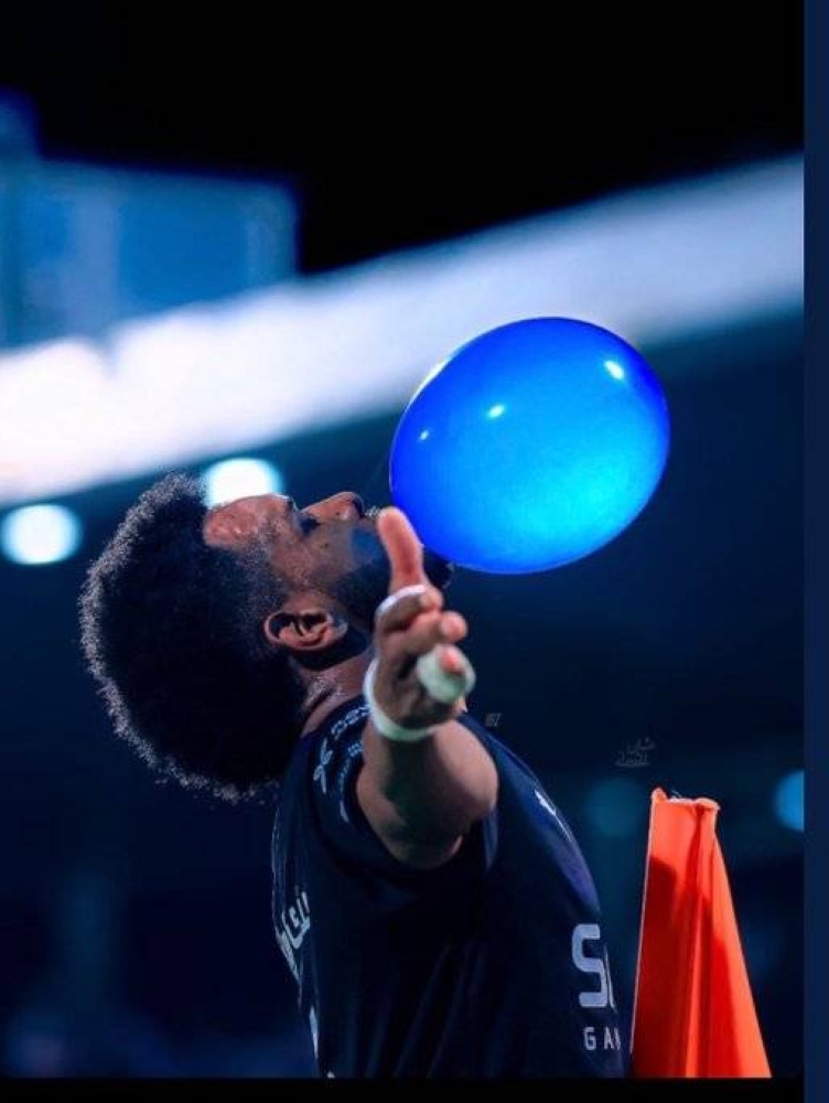 شاهد..  البليهي يكشف قصة احتفاله بـ «البالونة» بعد هدفه في الفيحاء! 