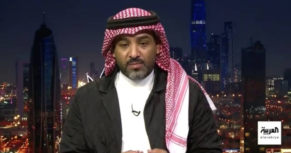 شاهد.. عطيف يكشف للأهلاويين نقاط قوة فيرمينو.. ويستشهد بمحمد صلاح وماني!