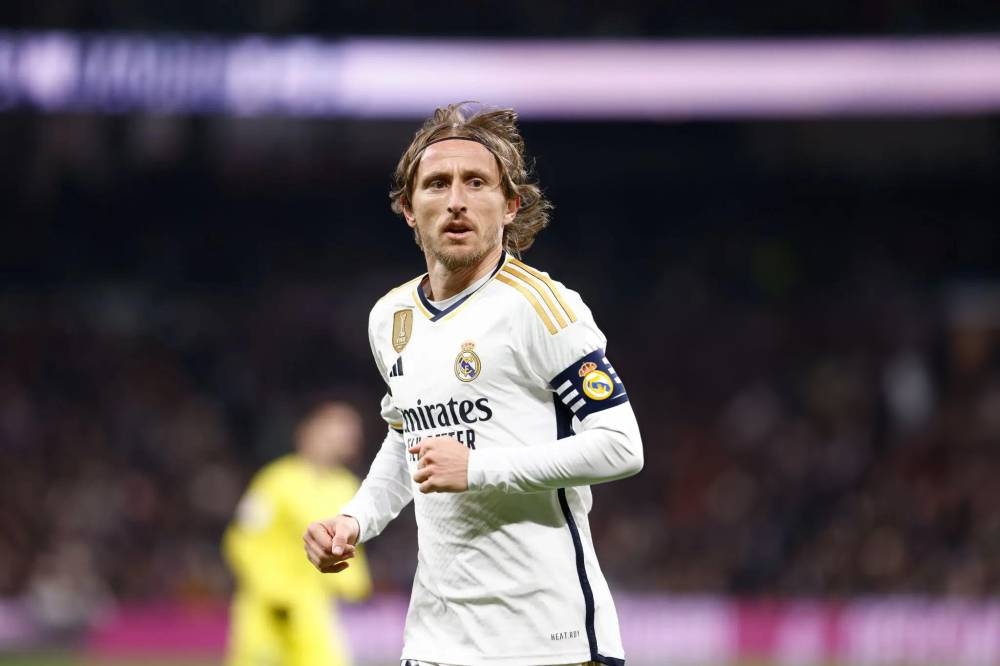 أول تحرك من إدارة الهلال للتعاقد مع الكرواتي لوكا مودريتش