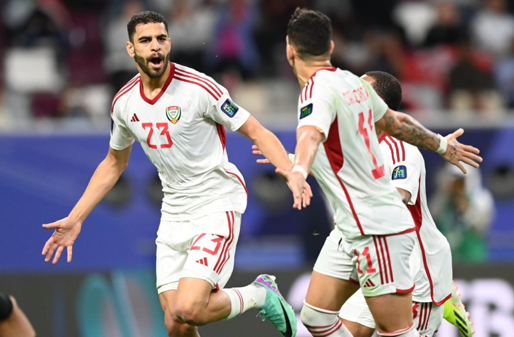 شاهد..الإمارات تفوز بثلاثية على هونغ كونغ بكأس آسيا