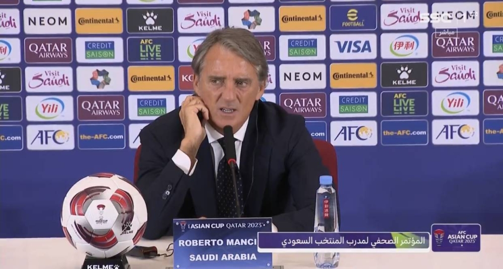 بالفيديو.. مانشيني يكشف سبب مغادرته للملعب قبل نهاية مباراة السعودية وكوريا الجنوبية
