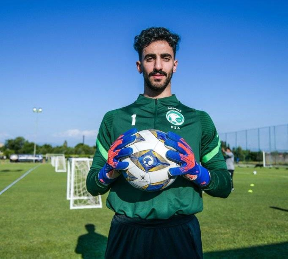 هل يحق لـ"نواف العقيدي" المشاركة مع النصر أمام الفيحاء في البطولة الآسيوية؟.. «خبير قانوني» يرد