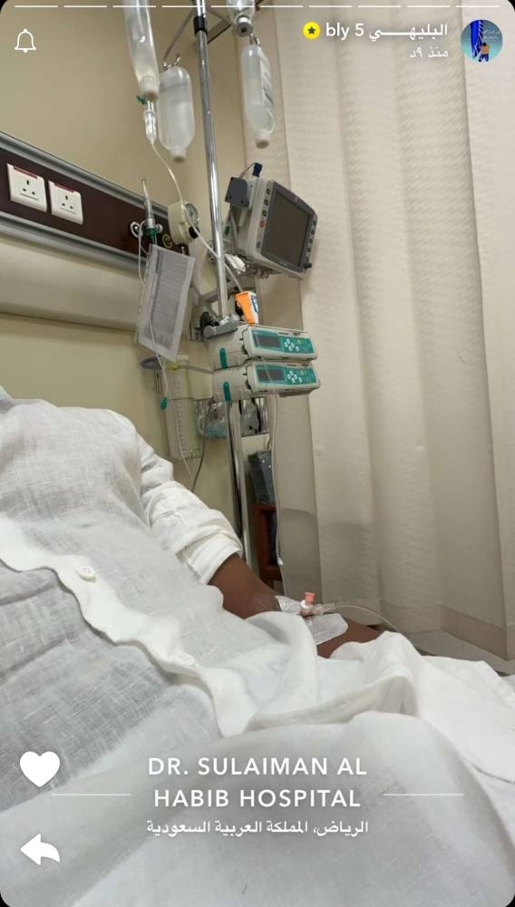 سبب نقل علي البليهي للمستشفى بعد مباراة الهلال وسباهان الإيراني «صورة»