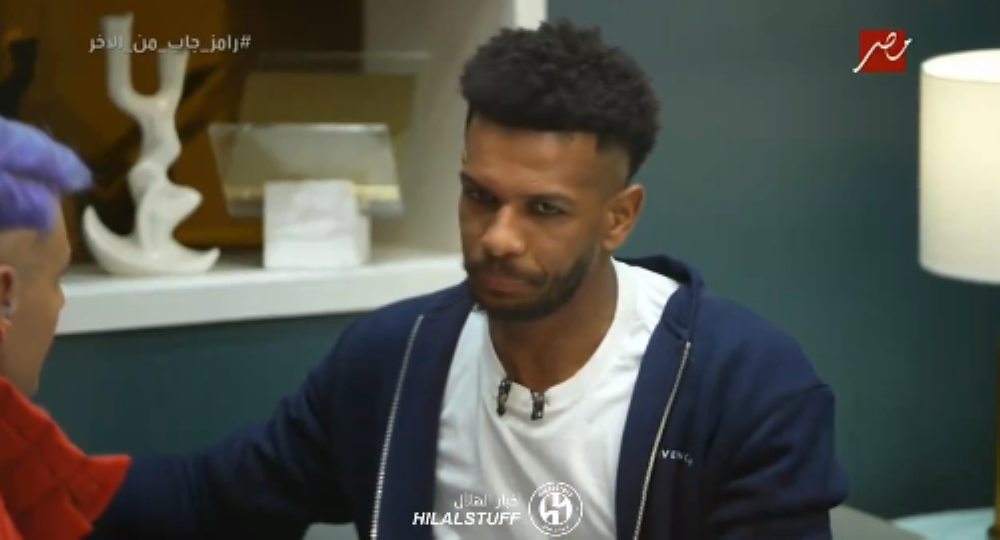 شاهد.."البليهي" يكشف مايفعله مع "ميسي" و"رونالدو" في المباريات!