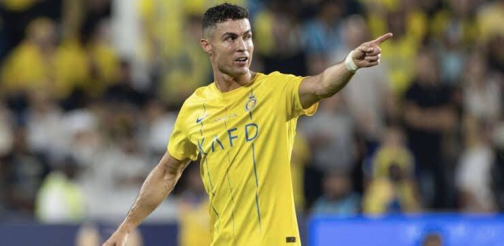 حساب دوري روشن يحذف تغريدة تشيد بـ كريستيانو رونالدو «صورة»