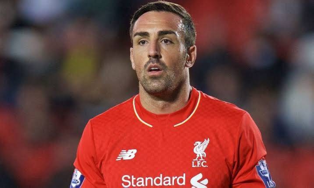 خوسيه إنريكي لاعب ليفربول السابق يكشف موقف محمد صلاح من الانتقال إلى دوري روشن للمحترفين