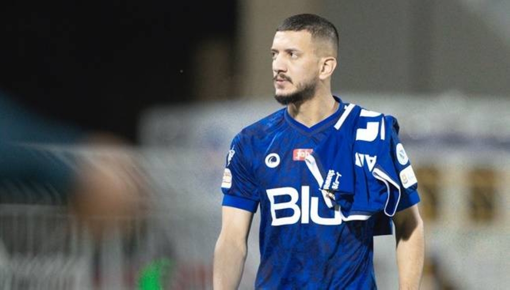 عبدالإله المالكي يطلب الرحيل.. وإدارة الهلال ترد