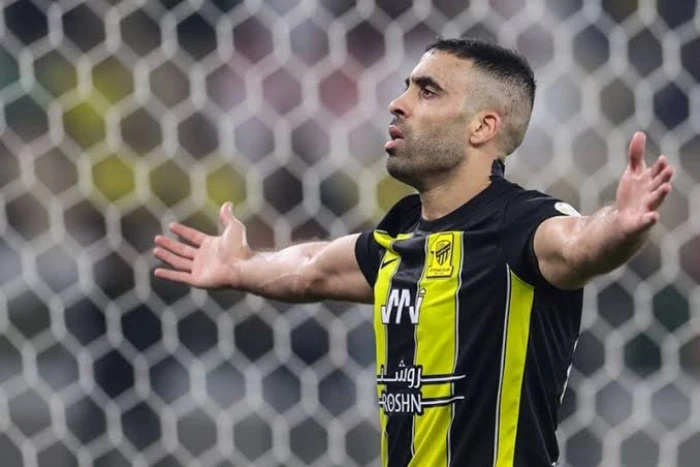 شاهد.. خالد الحصان يكشف اقتراب انضمام حمدالله للتعاون