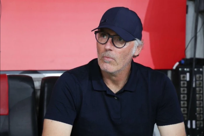 البكيري: الاتحاد يوقع رسميا مع المدرب الفرنسي ‎لوران بلان.. ويكشف عن مدة العقد