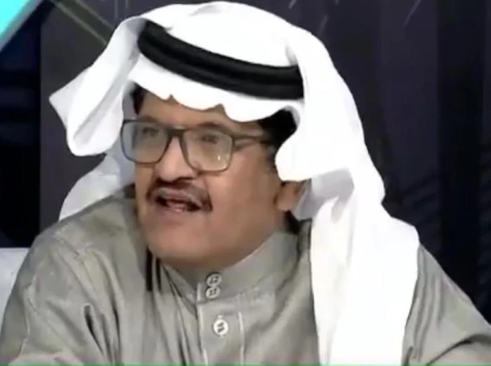 جستنيه ينشر تغريدة عن حكم مباراة "إسبانيا وانجلترا"