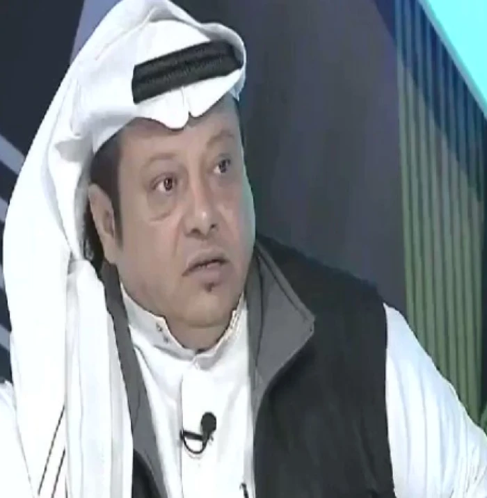 "أبو هداية" يعلق على طرد لاعب النصر "بروزوفيتش" أمام التعاون !