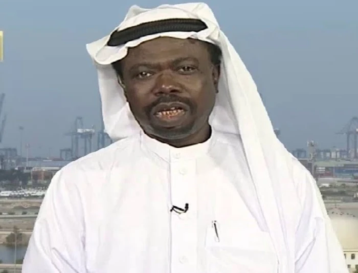 "أبو بكر مالي" ينشر تغريدة مثيرة بعد إستقالة "المهيدب"..ويعلق سؤال برئ!