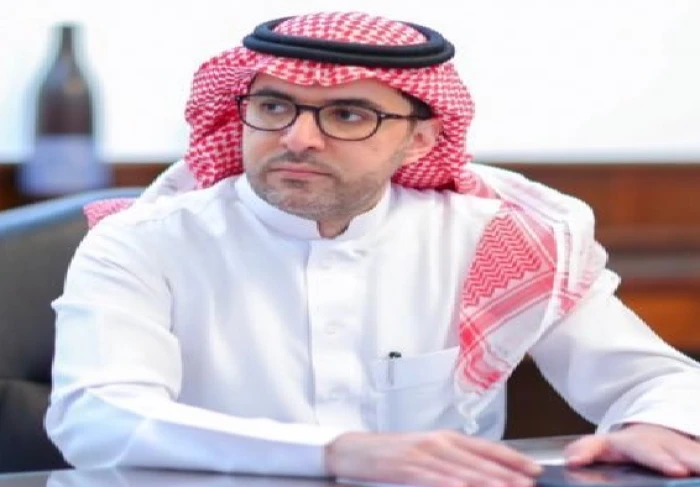 عبدالعزيز العمران يكشف حقيقة تكليفه لرئاسة نادي النصر