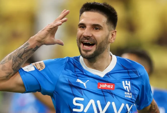 الهلال يعلن مغادرة "ميتروفيتش" إلى صربيا.. والكشف عن السبب الهلال يعلن مغادرة "ميتروفيتش" إلى صربيا.. والكشف عن السبب