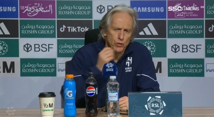 بالفيديو.. جيسوس ينتقد حكم مباراة الهلال والتعاون بسبب تمبكتي