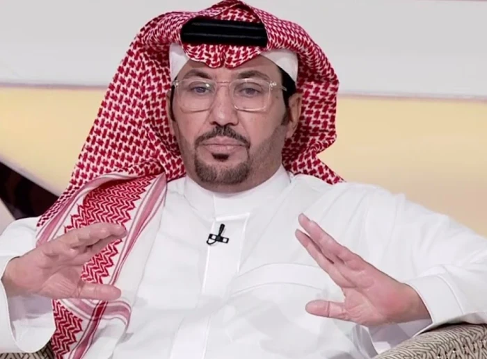 "الروقي" يعلق على مفاوضات نادي نيوم مع اللاعب " أوسمين"!