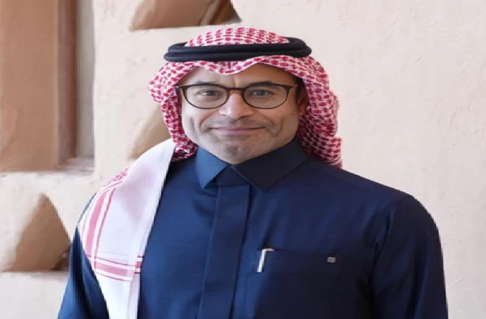 الشيخ ينشر صورة للاعب المنتخب " سعود عبدالحميد".. ويعلق!