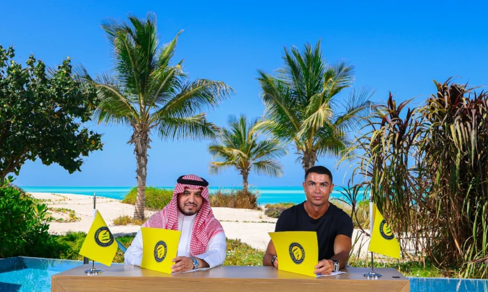 كم يبلغ راتب كريستيانو رونالدو في عقده الجديد مع النصر؟.. «رقم خرافي»