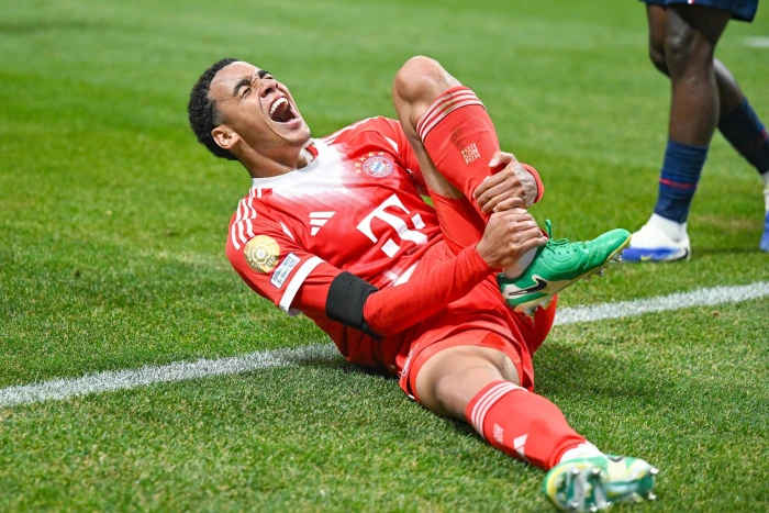 بالفيديو.. إصابة قوية للاعب نادي بايرن ميونخ جمال موسيالا.. والكشف عن مدة غيابه عن الملاعب!