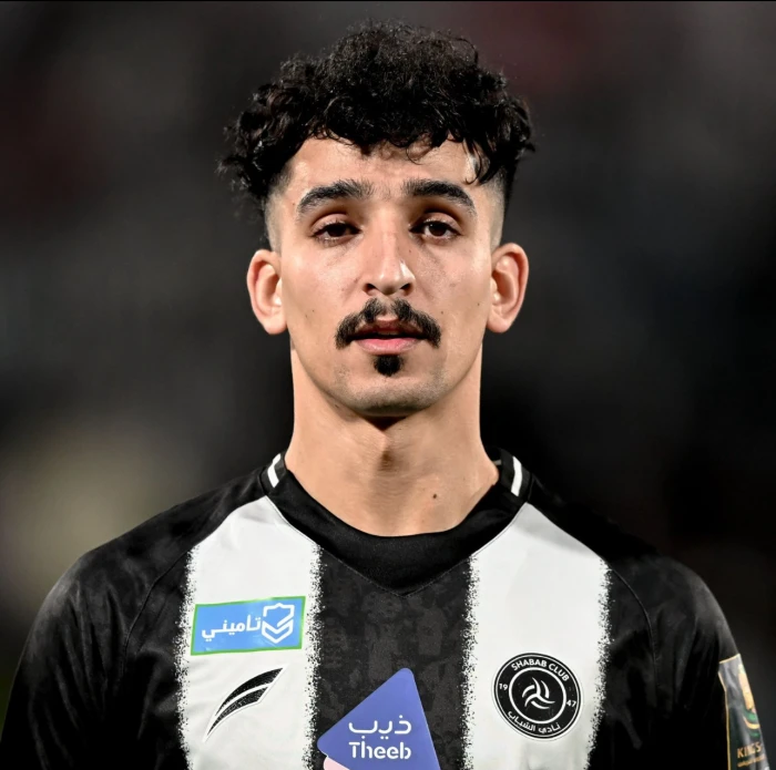 النصر يتعاقد مع لاعب الشباب نادر الشراري