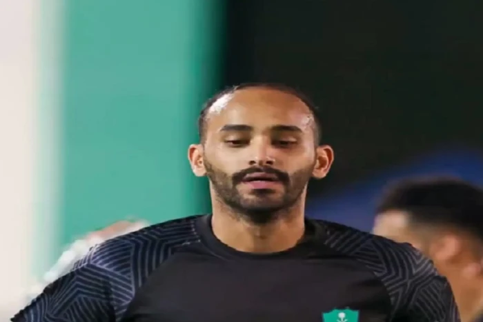 بالفيديو.. عبدالله عطيف يكشف تفاصيل اختراق حسابه وحقيقة اعتزاله ومستقبله مع الأهلي