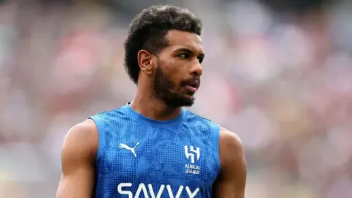 الهلال يعرض البليهي على الأهلي للتعاقد معه.. تعرف على التفاصيل