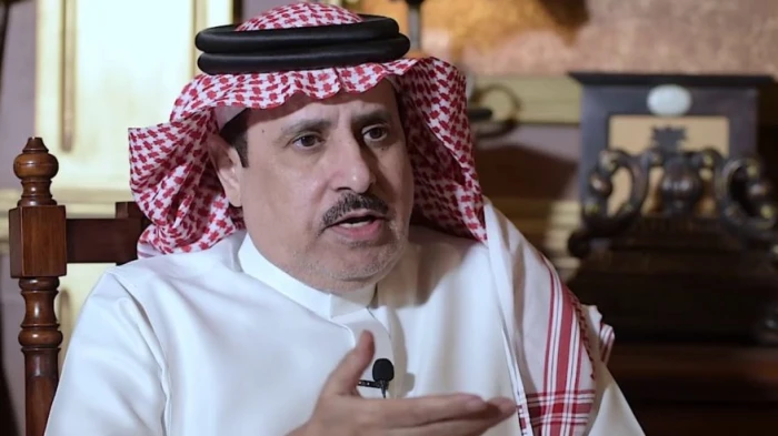 "الشمراني" ينشر تغريدة عن بعض المرشحين للنادي الأهلي!