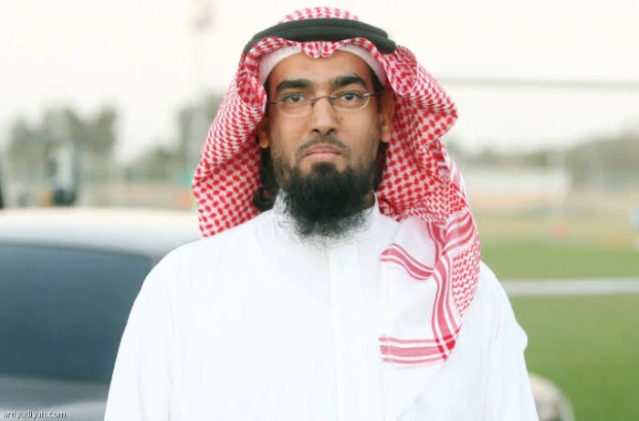 الأحوال لا تسر.. الدوسري يحذر من وضع الشباب ويطالب بالتدخل لإنقاذه قبل فوات الأوان