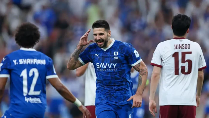 المغربي يوسف النصيري يحل أزمة ميتروفيتش في الهلال.. تعرف على التفاصيل
