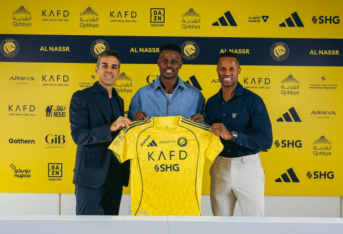 رسميا.. النصر يتعاقد مع اللاعب " هارون كمارا"