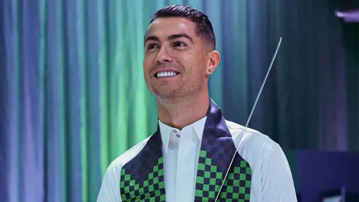 «حاملا السيف».. بالفيديو.. ظهور لافت لـ كريستيانو رونالدو في اليوم الوطني